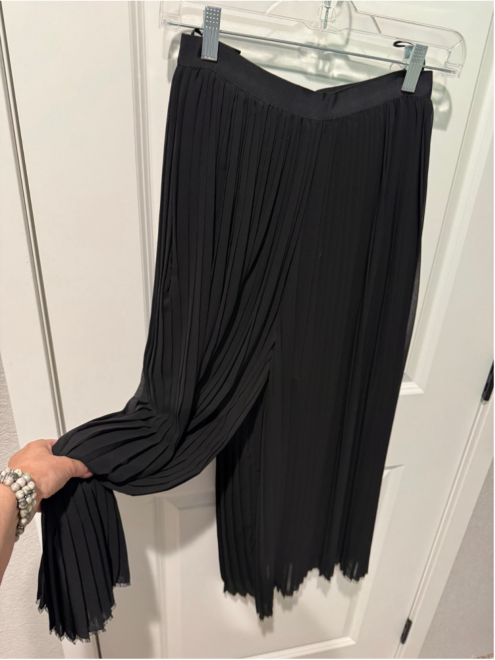 Women's Nicholas Black Sheer Cropped Pleated Wide Leg Pants Built-in Shorts SZ 4